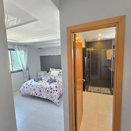 Дом отдыха Oasis House *